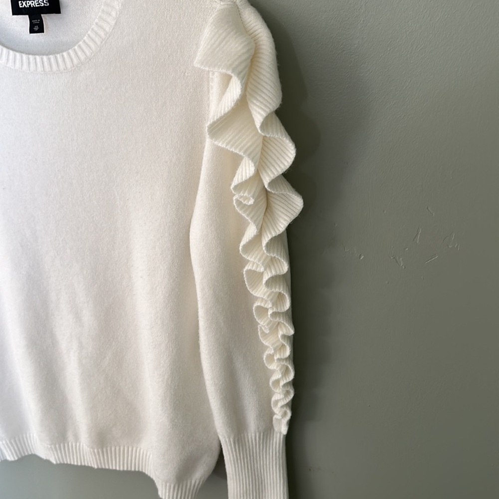 Express Ruffle Sweater XS - Picture 3 of 12